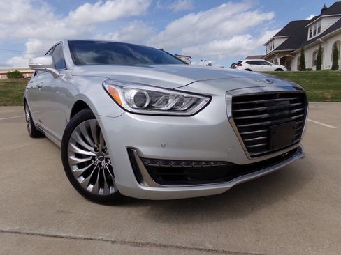 Used 2017 Genesis G90 5.0 Ultimate image 8