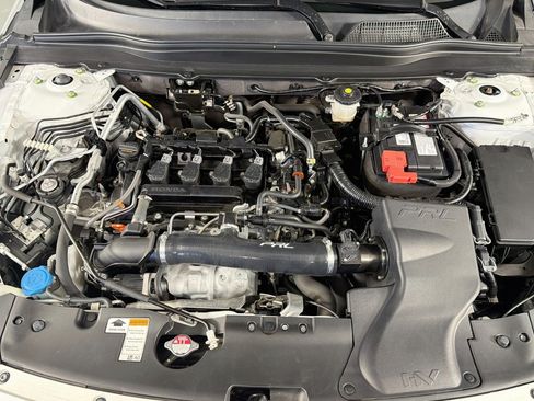 Used 2022 Honda Accord Sport image 11