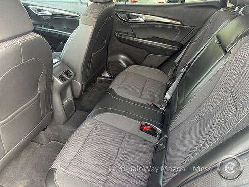 Used 2023 Buick Envision Preferred image 20