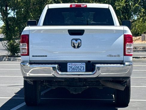 Used 2024 RAM 2500 Big Horn AWD/4WD image 12