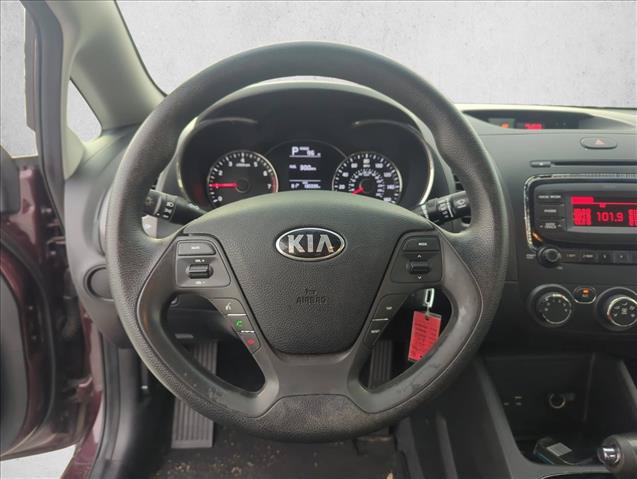 Used 2017 Kia Forte LX FWD image 11