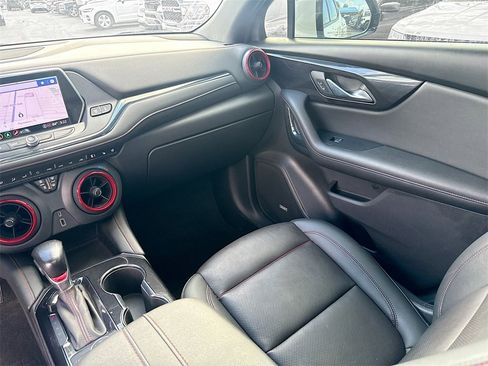 Used 2021 Chevrolet Blazer RS w/ Enhanced Convenience Package image 26