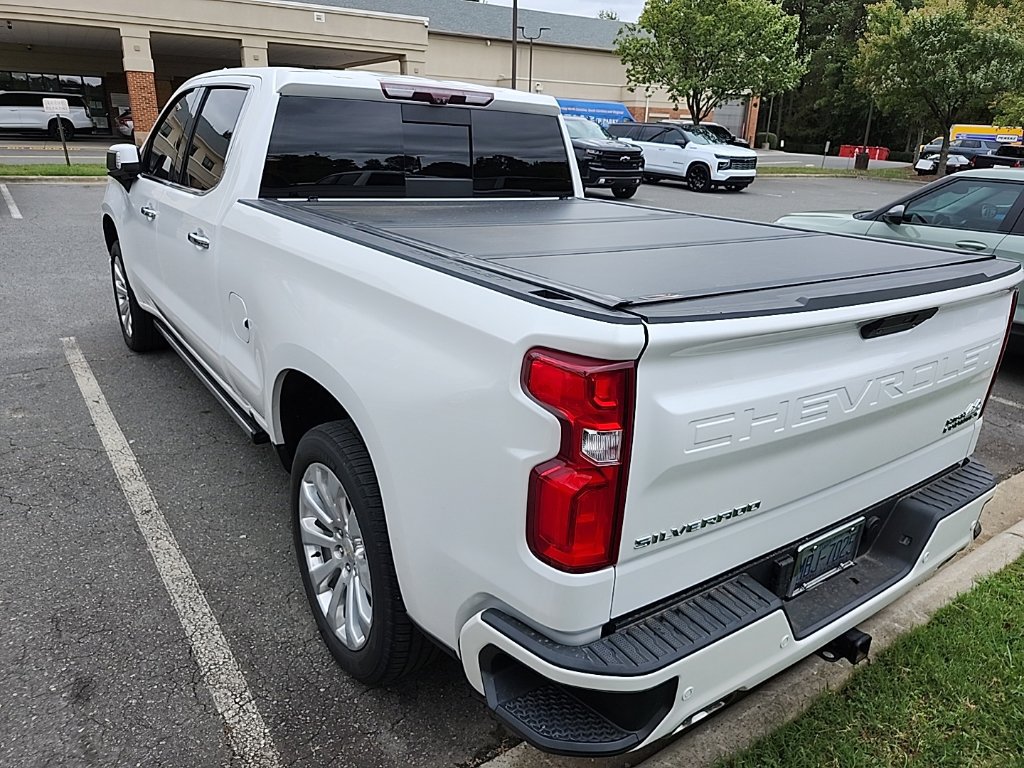 Used 2021 Chevrolet Silverado 1500 High Country w/ Technology Package AWD/4WD image 7