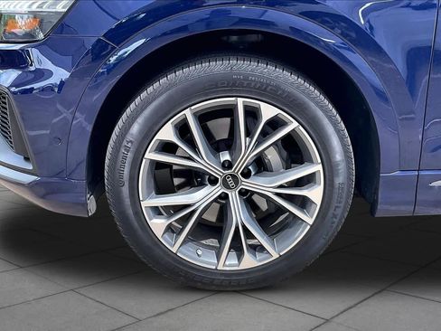 Used 2023 Audi Q8 Premium Plus w/ Premium Plus Package AWD/4WD image 10