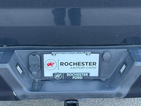 Certified 2019 Ford F150 Lariat w/ Equipment Group 502A Luxury image 45