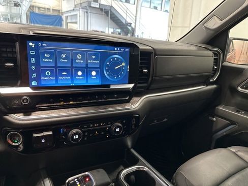 Used 2024 Chevrolet Silverado 1500 LTZ w/ Z71 Off-Road Package image 22