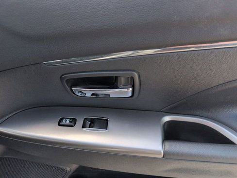Used 2025 Mitsubishi Outlander Sport SE AWD/4WD image 33