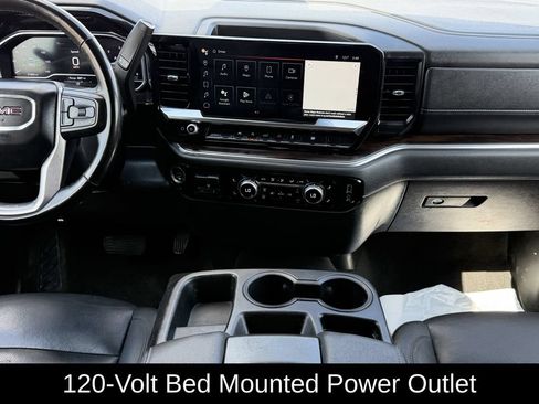 Used 2025 GMC Sierra 1500 SLT AWD/4WD image 15