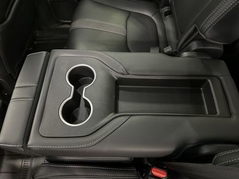 Used 2025 Honda Pilot EX-L image 21