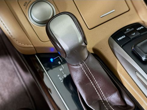 Used 2016 Lexus ES 350 w/ Luxury Package w/Wood Trim image 25