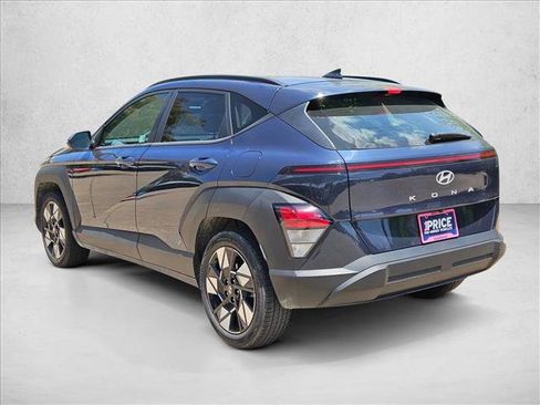 Used 2025 Hyundai Kona SEL FWD image 8