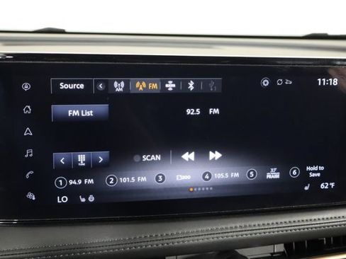 Used 2024 Nissan Ariya AWD image 29