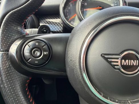 Used 2020 MINI Cooper S FWD image 18