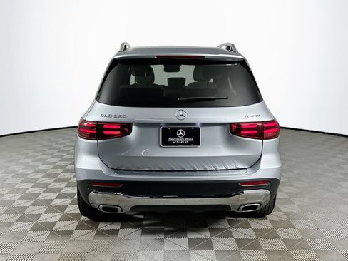 Used 2026 Mercedes-Benz GLB 250 4MATIC image 6
