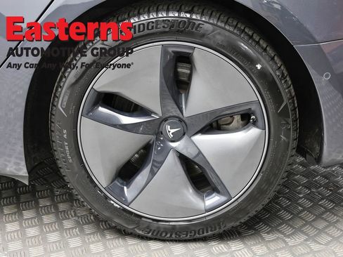 Used 2018 Tesla Model 3 Long Range image 8