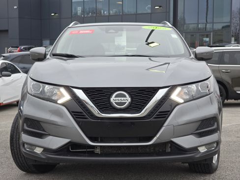 Used 2022 Nissan Rogue Sport SV image 14