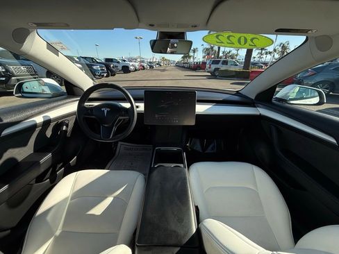 Used 2022 Tesla Model 3 Long Range image 15