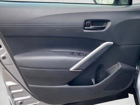 Certified 2023 Toyota Corolla Cross AWD Hybrid image 17