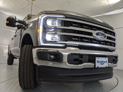 New 2025 Ford F350 Lariat w/ Lariat Ultimate Package image 29