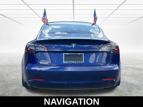 Used 2023 Tesla Model 3 Standard Range image 7