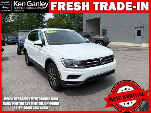 Used 2019 Volkswagen Tiguan SEL R-Line AWD/4WD image 1