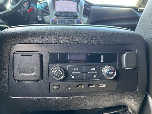 Used 2018 Chevrolet Tahoe Premier image 41