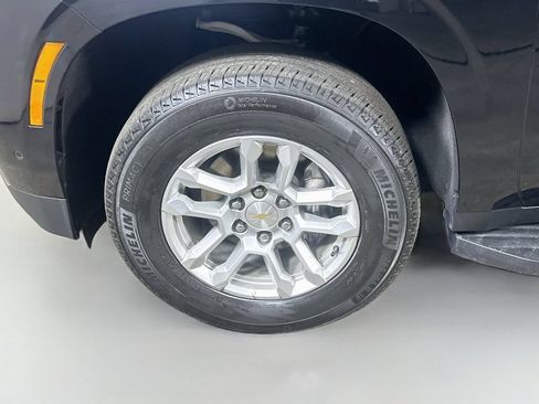 Used 2025 Chevrolet Tahoe LT AWD/4WD image 8