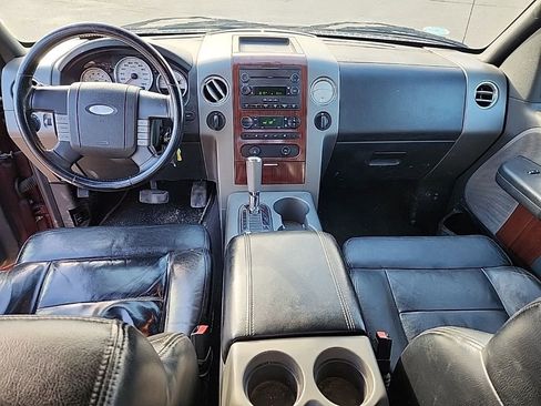 Used 2005 Ford F150 XLT AWD/4WD image 26