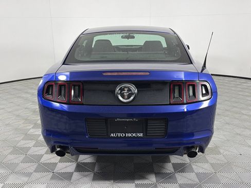 Used 2014 Ford Mustang Coupe RWD image 5