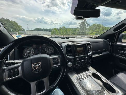 Used 2017 RAM 1500 Limited image 23