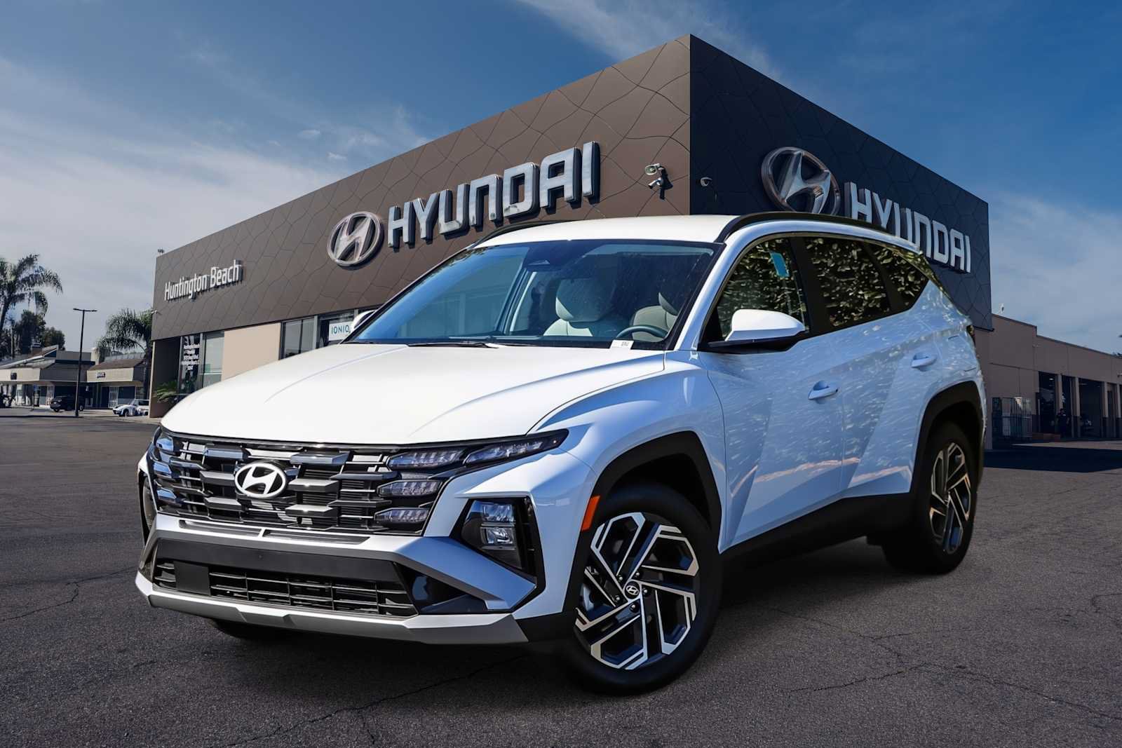New 2026 Hyundai Tucson SEL Plus FWD image 1