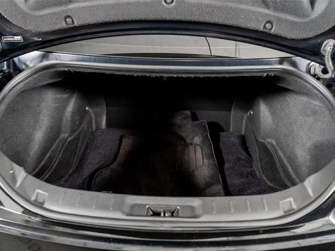 Used 2015 Nissan GT-R Black Edition image 45