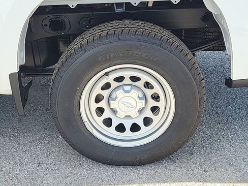 New 2026 Chevrolet Silverado 1500 W/T w/ WT Value Package image 18