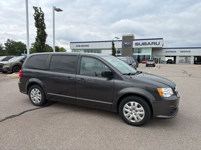 Used 2018 Dodge Grand Caravan SE