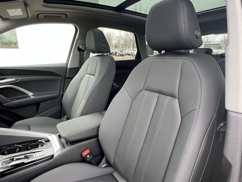 Certified 2025 Audi Q5 Premium AWD/4WD image 15