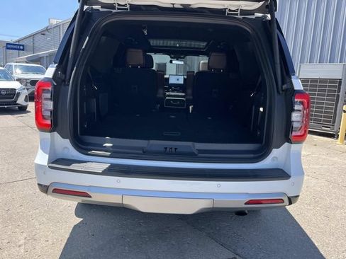 Certified 2024 Ford Expedition Limited AWD/4WD image 15