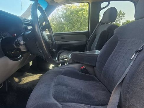 Used 2002 Chevrolet Tahoe LS RWD image 6