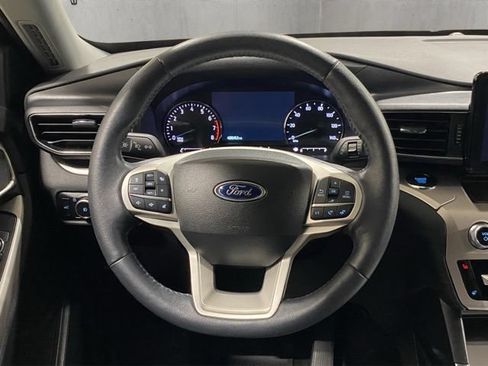 Certified 2023 Ford Explorer XLT w/ Equipment Group 202A AWD/4WD image 14