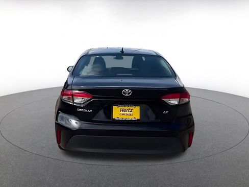 Used 2025 Toyota Corolla LE FWD image 12