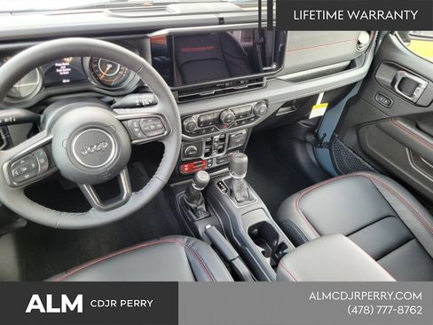 New 2025 Jeep Gladiator Rubicon w/ Safety Group AWD/4WD image 9