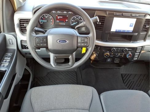 Used 2024 Ford F250 XL w/ STX Appearance Package AWD/4WD image 16