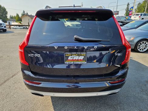 Used 2017 Volvo XC90 T5 Momentum w/ Vision Package AWD/4WD image 6