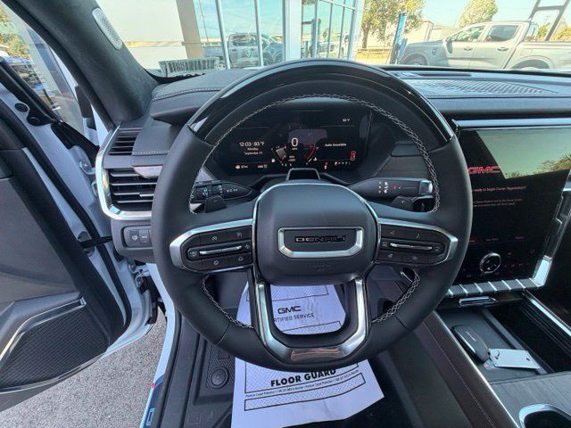 New 2027 GMC Acadia Denali Ultimate w/ LPO, Floor Liner Package AWD/4WD image 8
