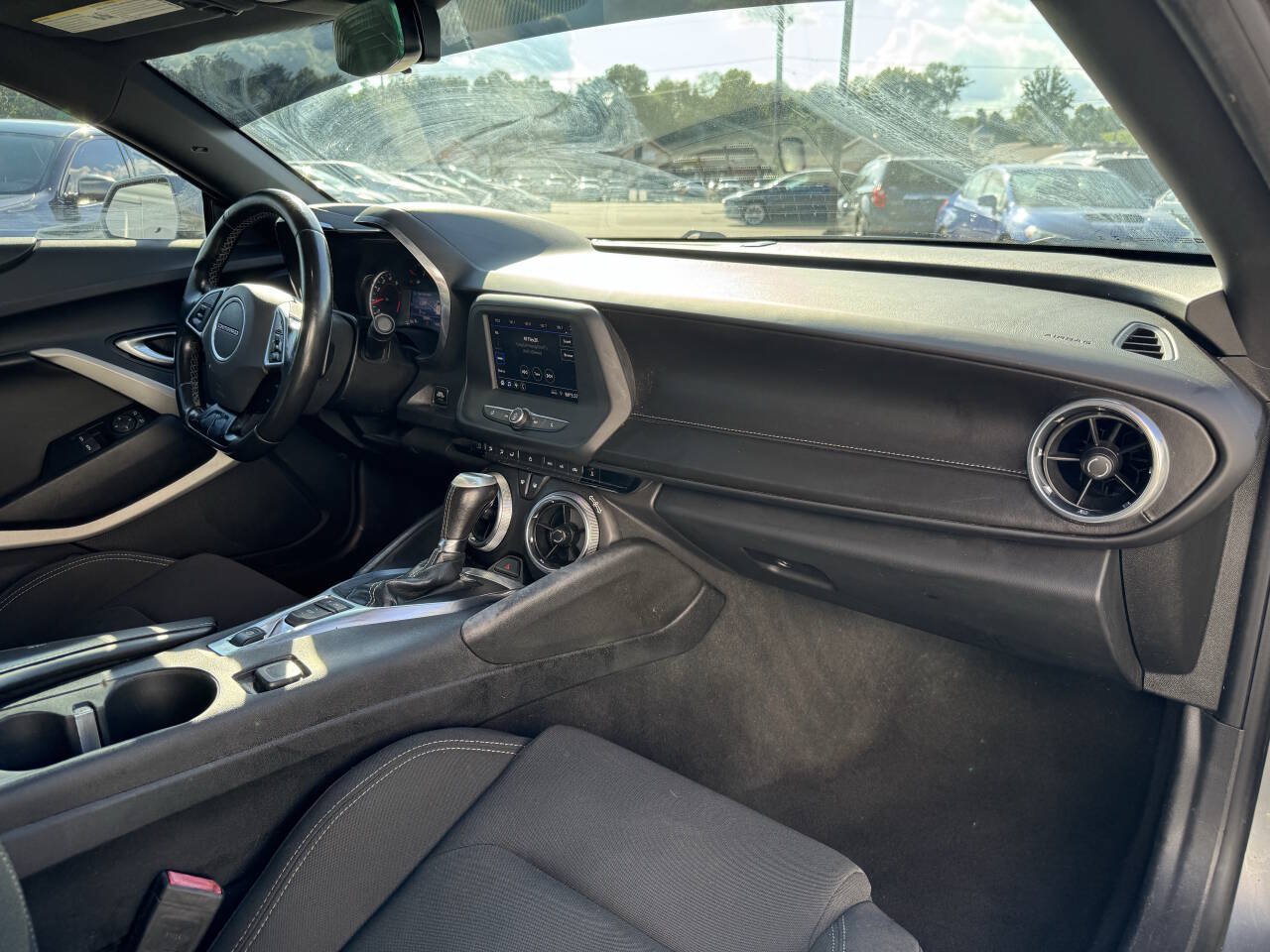 Used 2020 Chevrolet Camaro LT RWD image 22