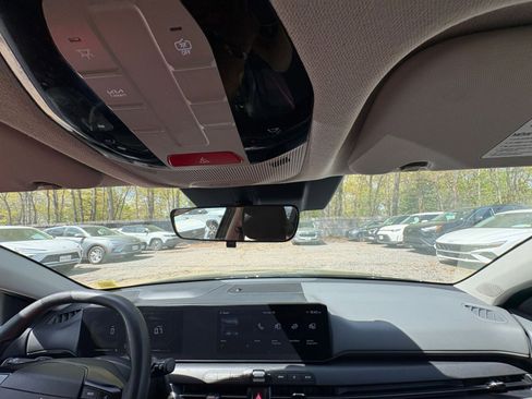 Used 2025 Kia K4 FWD image 31