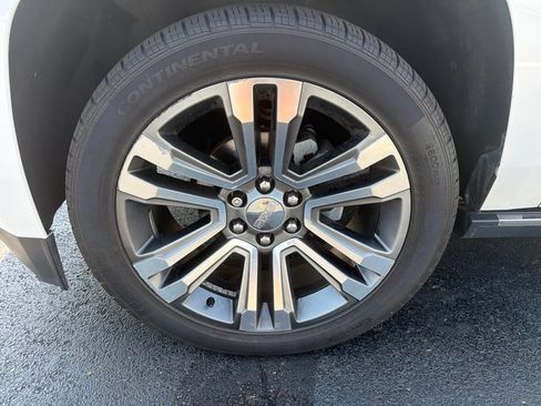 Used 2019 GMC Yukon Denali w/ Denali Ultimate Package AWD/4WD image 10