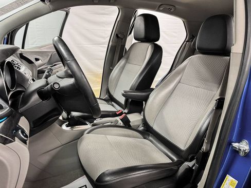 Used 2014 Buick Encore Convenience FWD image 9