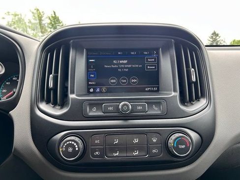 Used 2021 Chevrolet Colorado W/T w/ WT Convenience Package AWD/4WD image 19