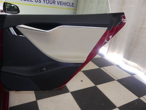 Used 2017 Tesla Model S 75D image 25