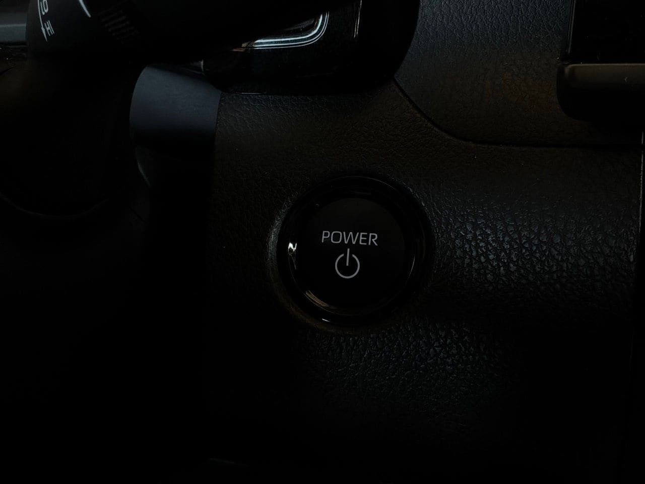 Used 2026 Toyota Camry LE FWD image 29